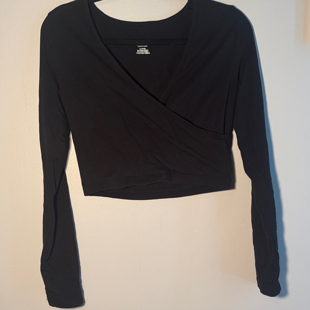 PINK Victoria's Secret Black Long Sleeve Top